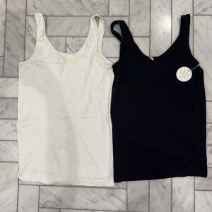 Eloise by Anthropologie Fitted stretch Tank Tops in White or Black